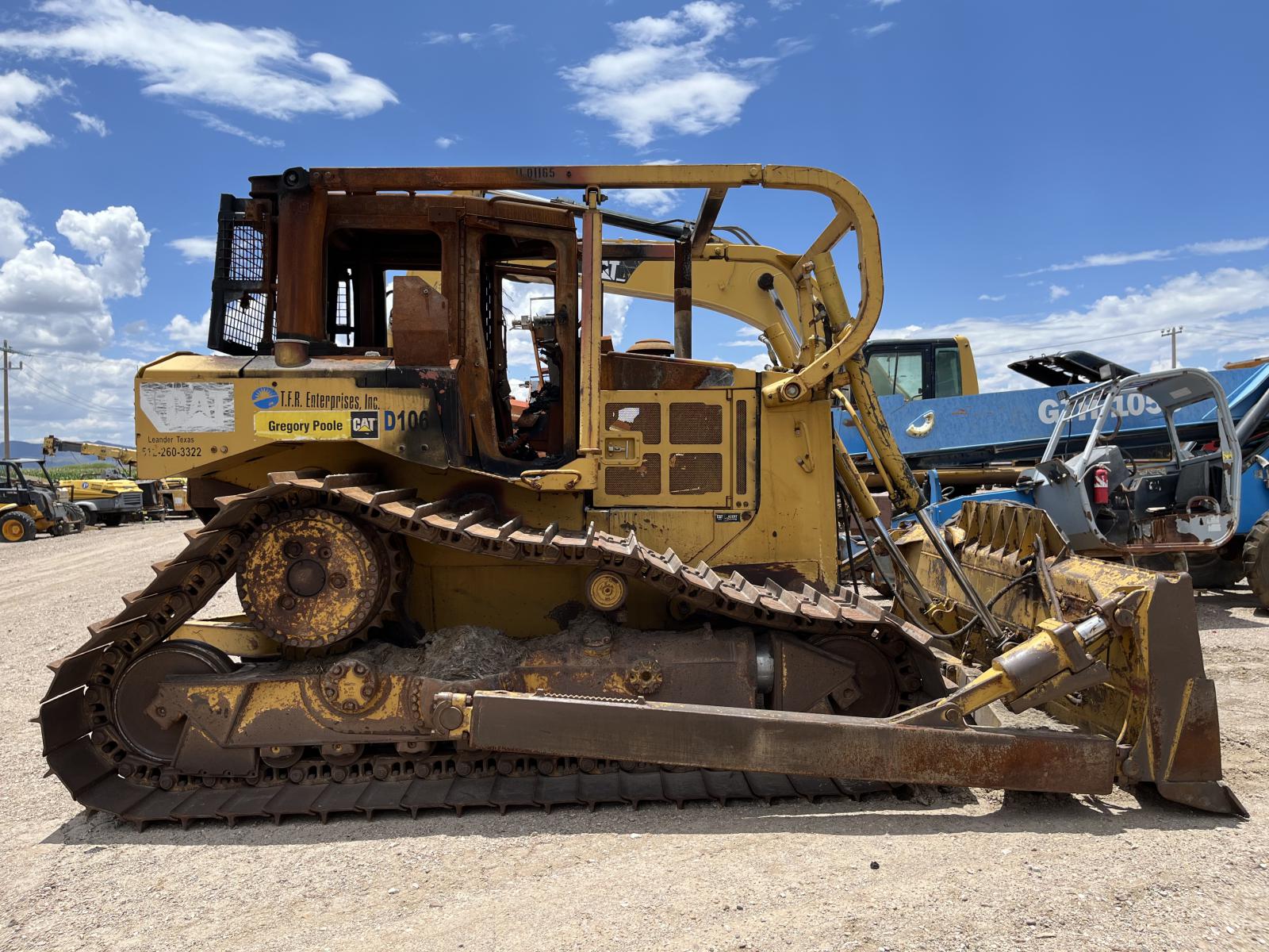 ./imagenes/INVOICE/2019/17765/TOPADOR FRONTAL CATERPILLAR D6T PARA PARTES (11).JPG